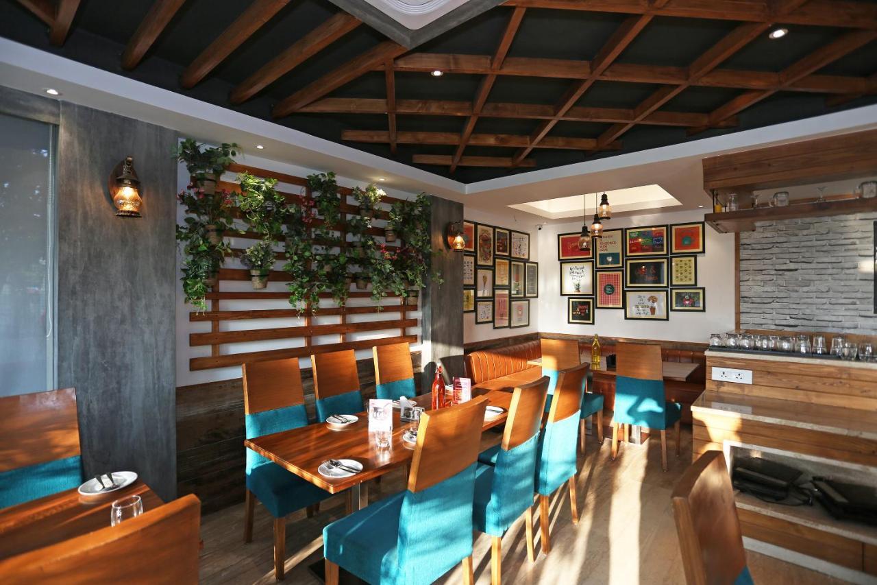 Hotel Yelchiko Bénarès Extérieur photo